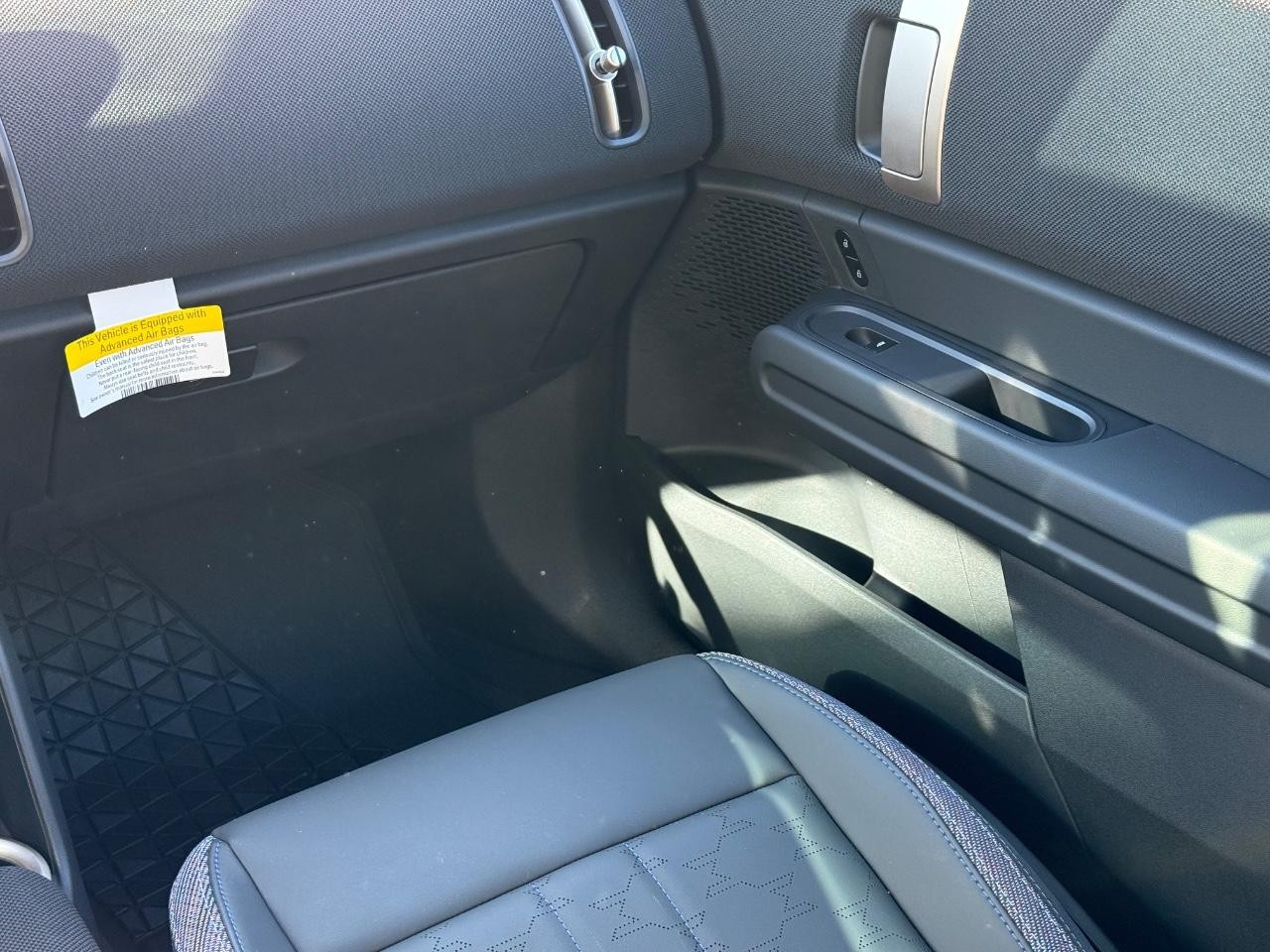 MINI Countryman Vehicle Image 14