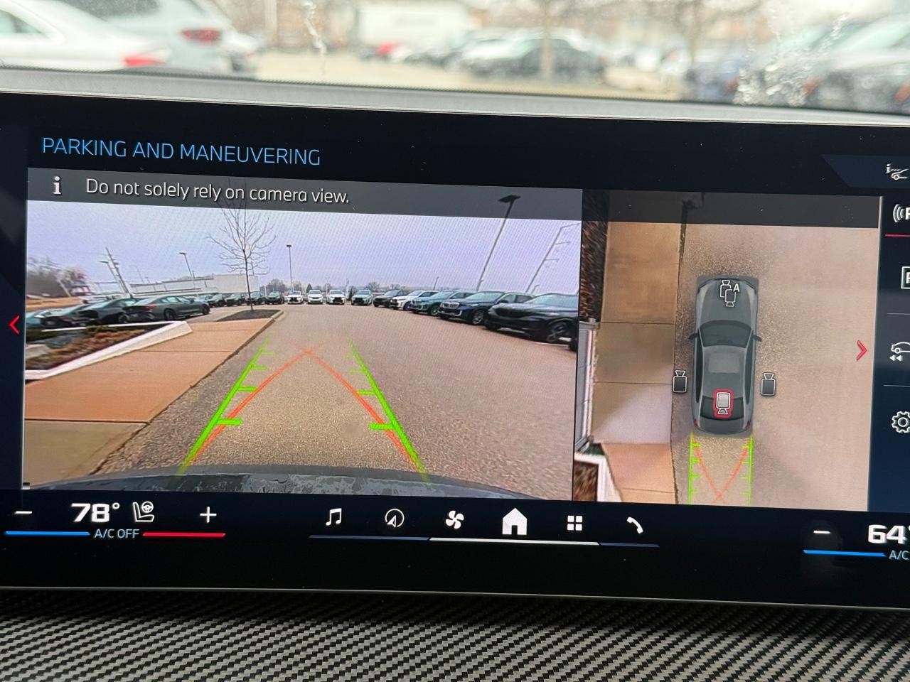 BMW 3 Series Vehicle Image 14