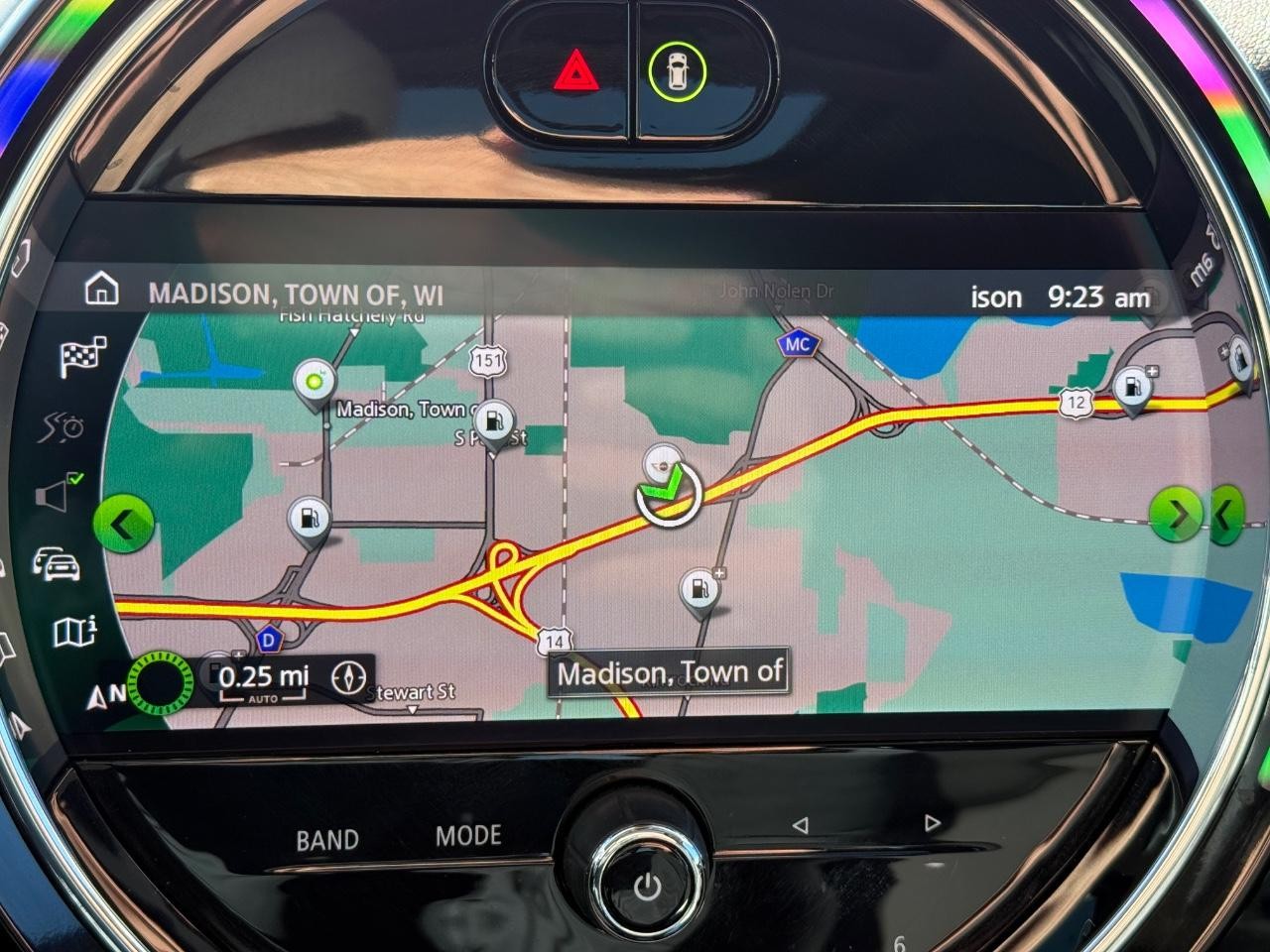 MINI Countryman Vehicle Image 21