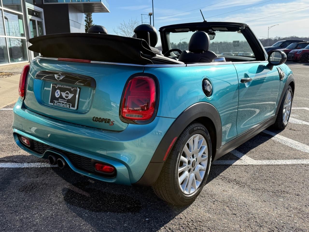 MINI Cooper Convertible Vehicle Image 03
