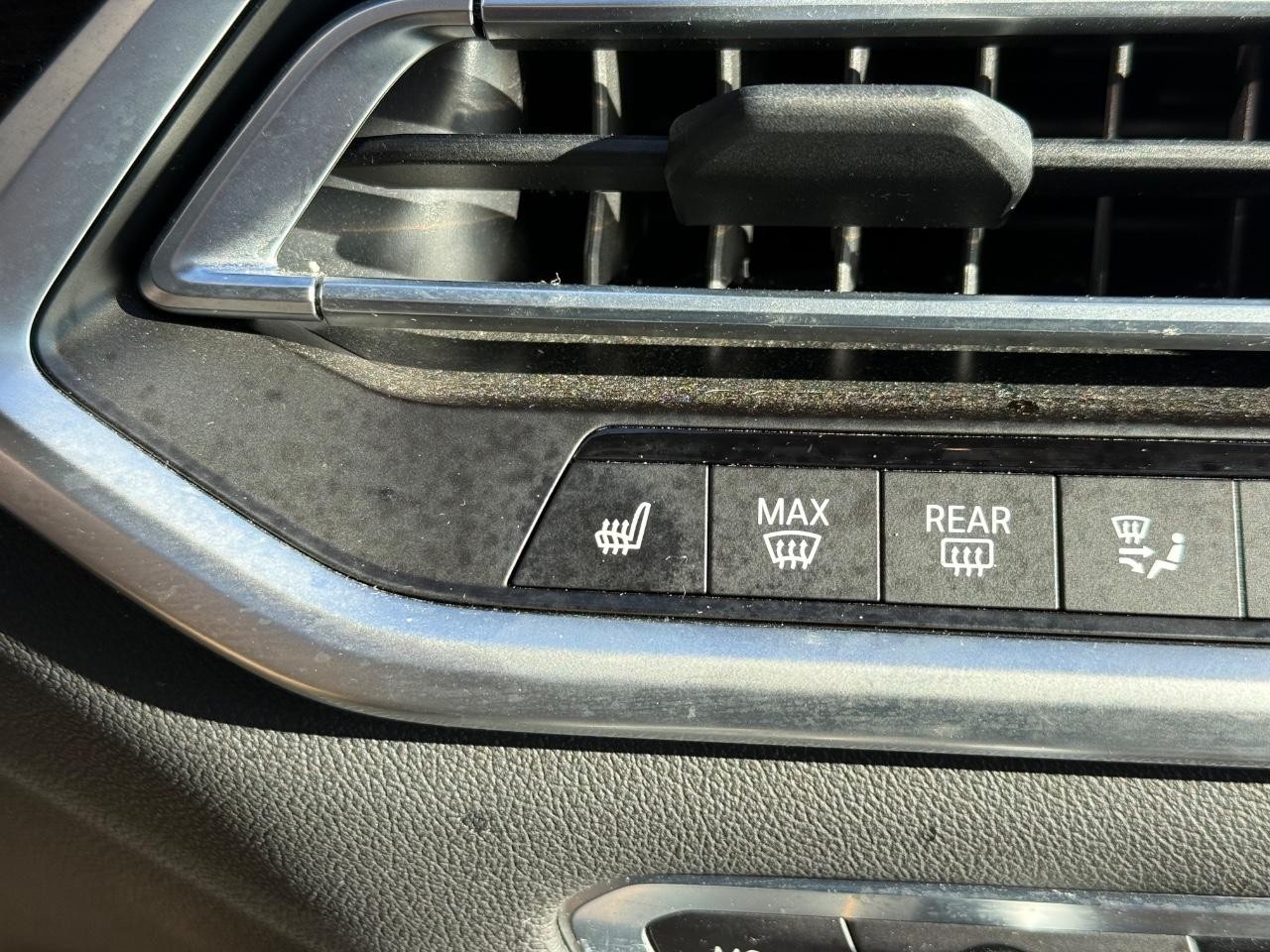 BMW X5 Vehicle Image 22