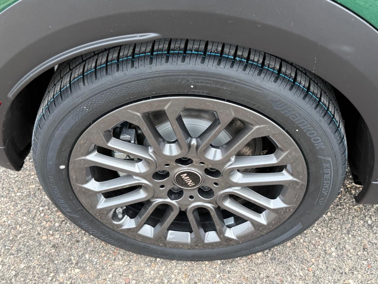 MINI Hardtop 2 Door Vehicle Image 04