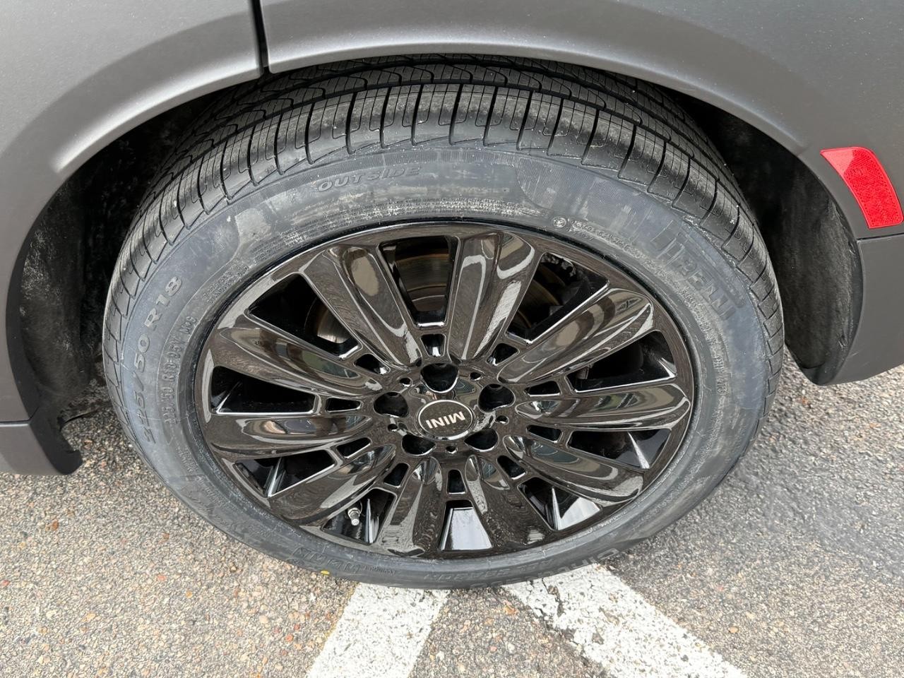 MINI Countryman Vehicle Image 07