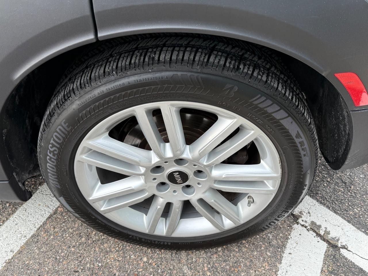 MINI Countryman Vehicle Image 07