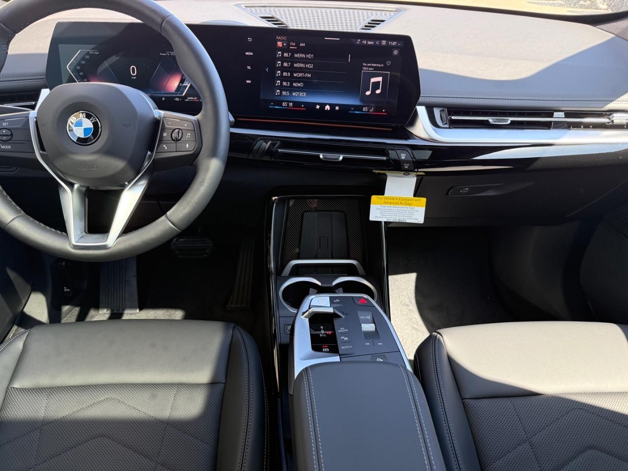 BMW X1 Vehicle Image 06