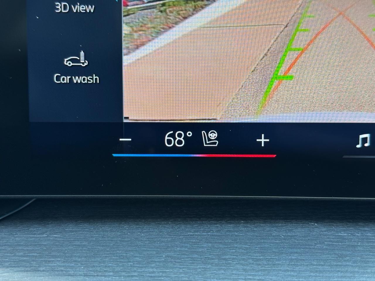 BMW i4 Vehicle Image 15