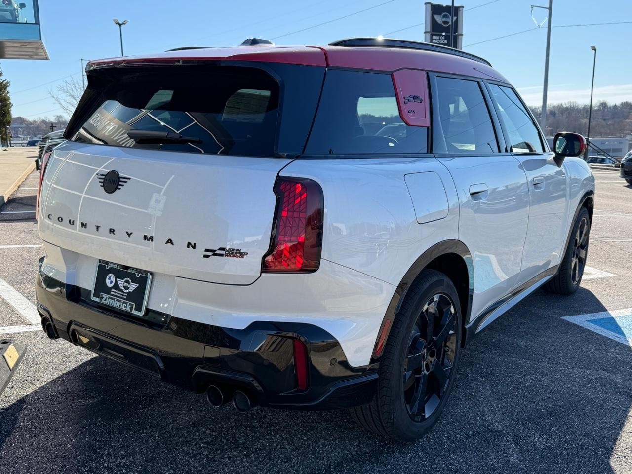 MINI Countryman Vehicle Image 03