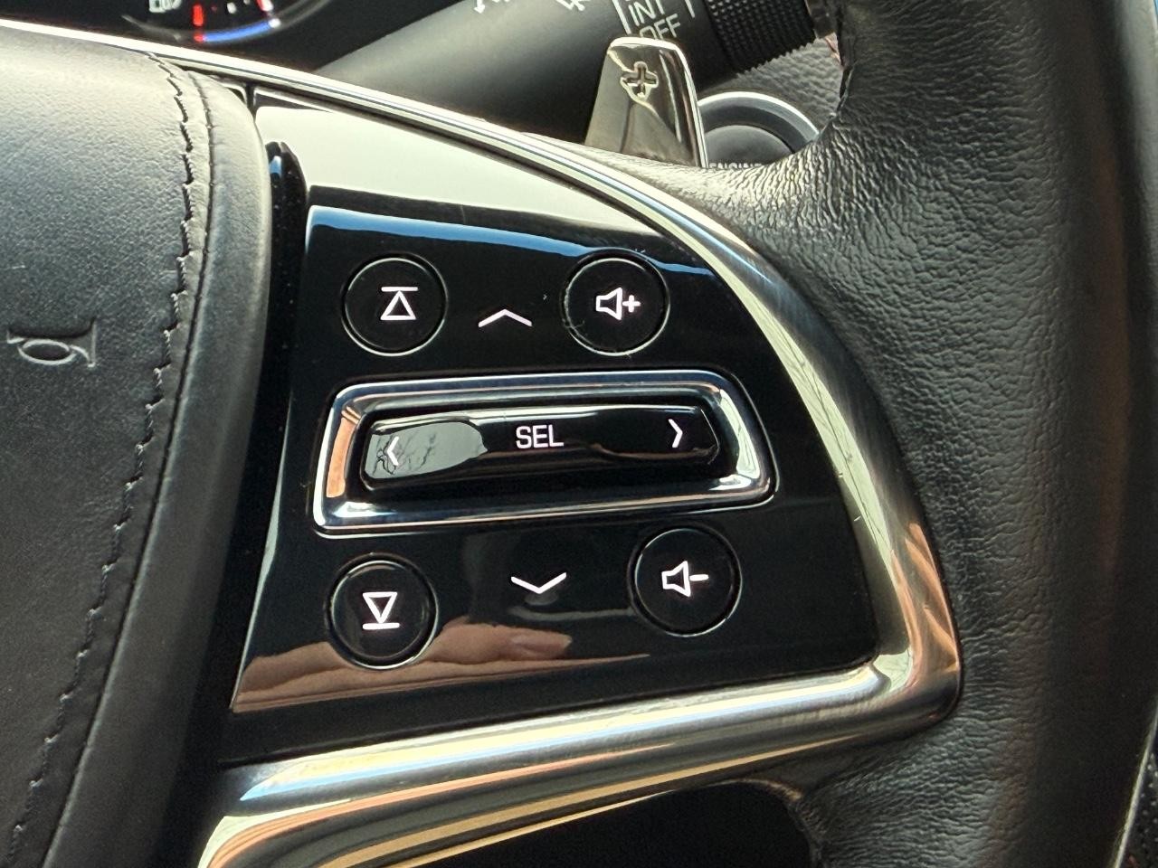 Cadillac CTS Sedan Vehicle Image 19