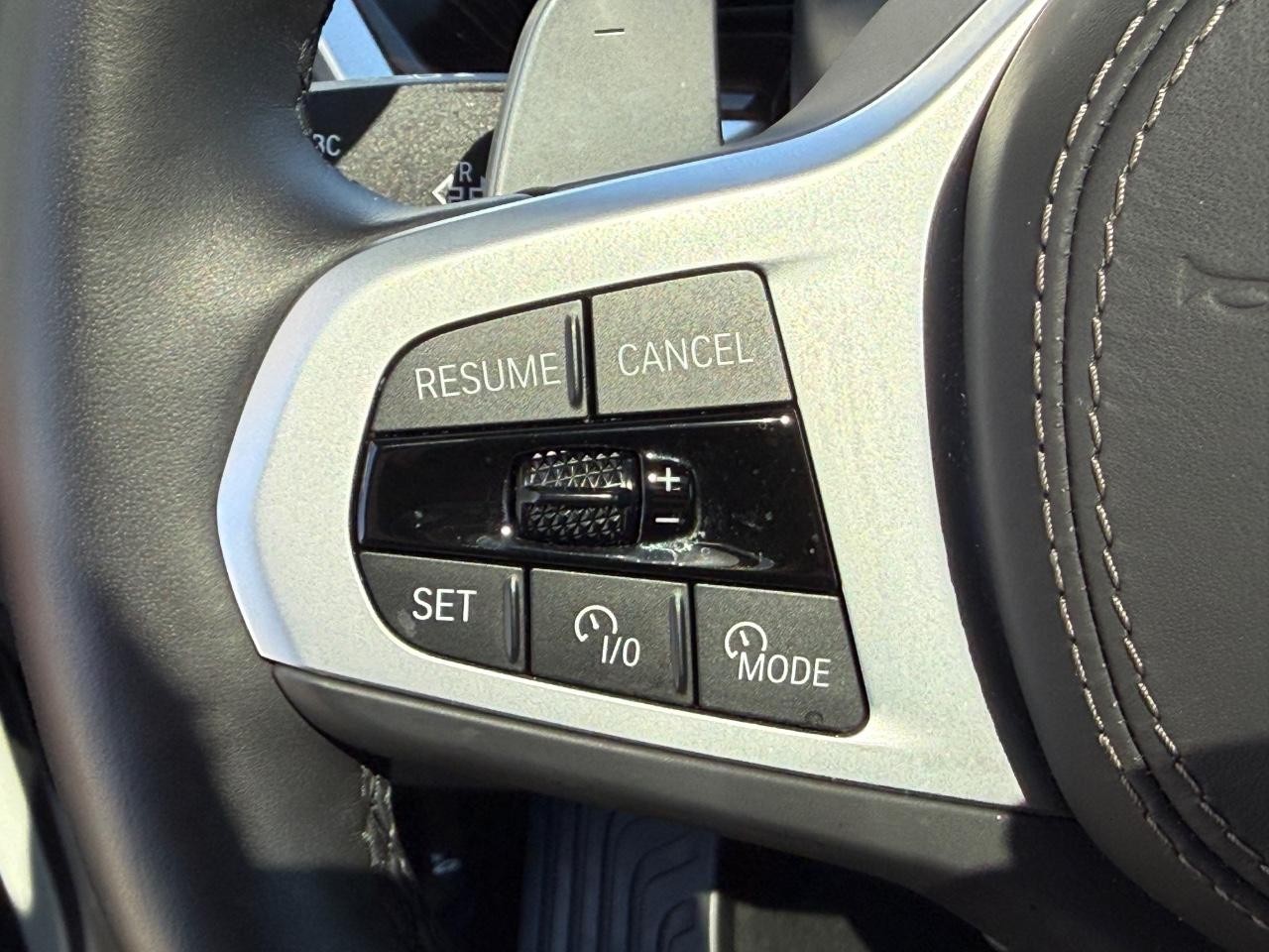 BMW X5 Vehicle Image 18
