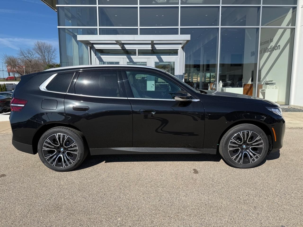 BMW X3 Vehicle Image 02