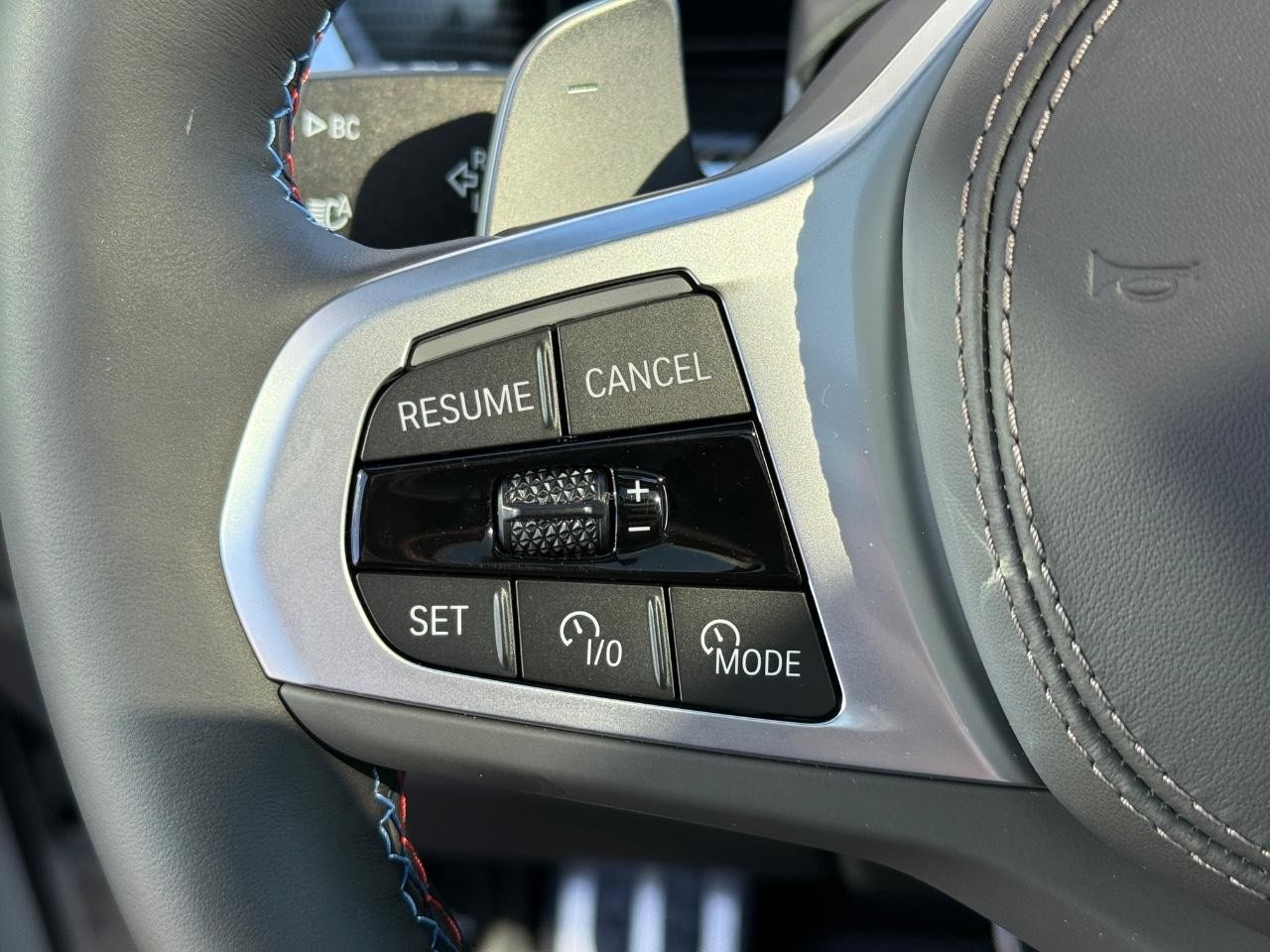 BMW X5 Vehicle Image 12