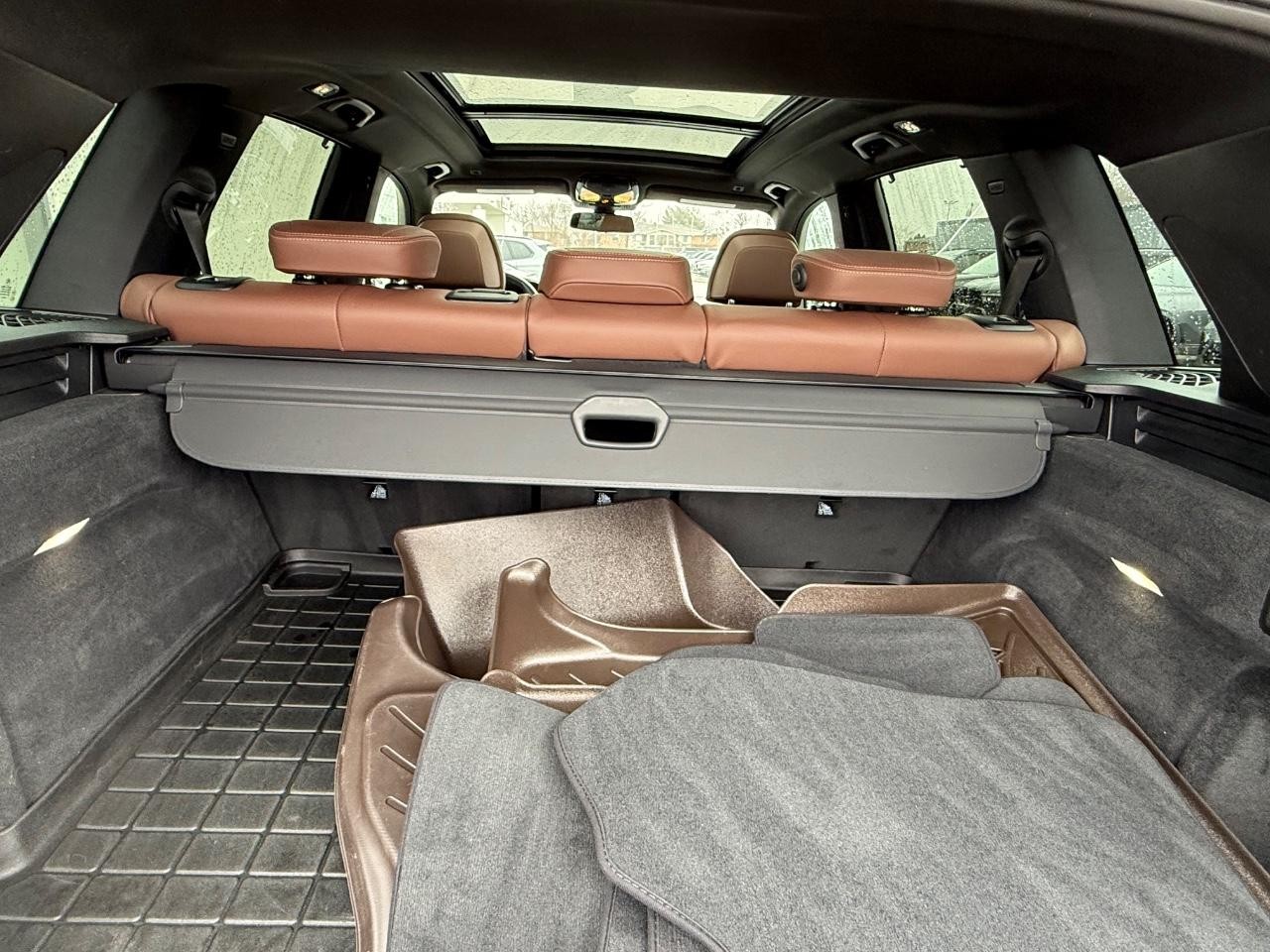 BMW X5 Vehicle Image 05