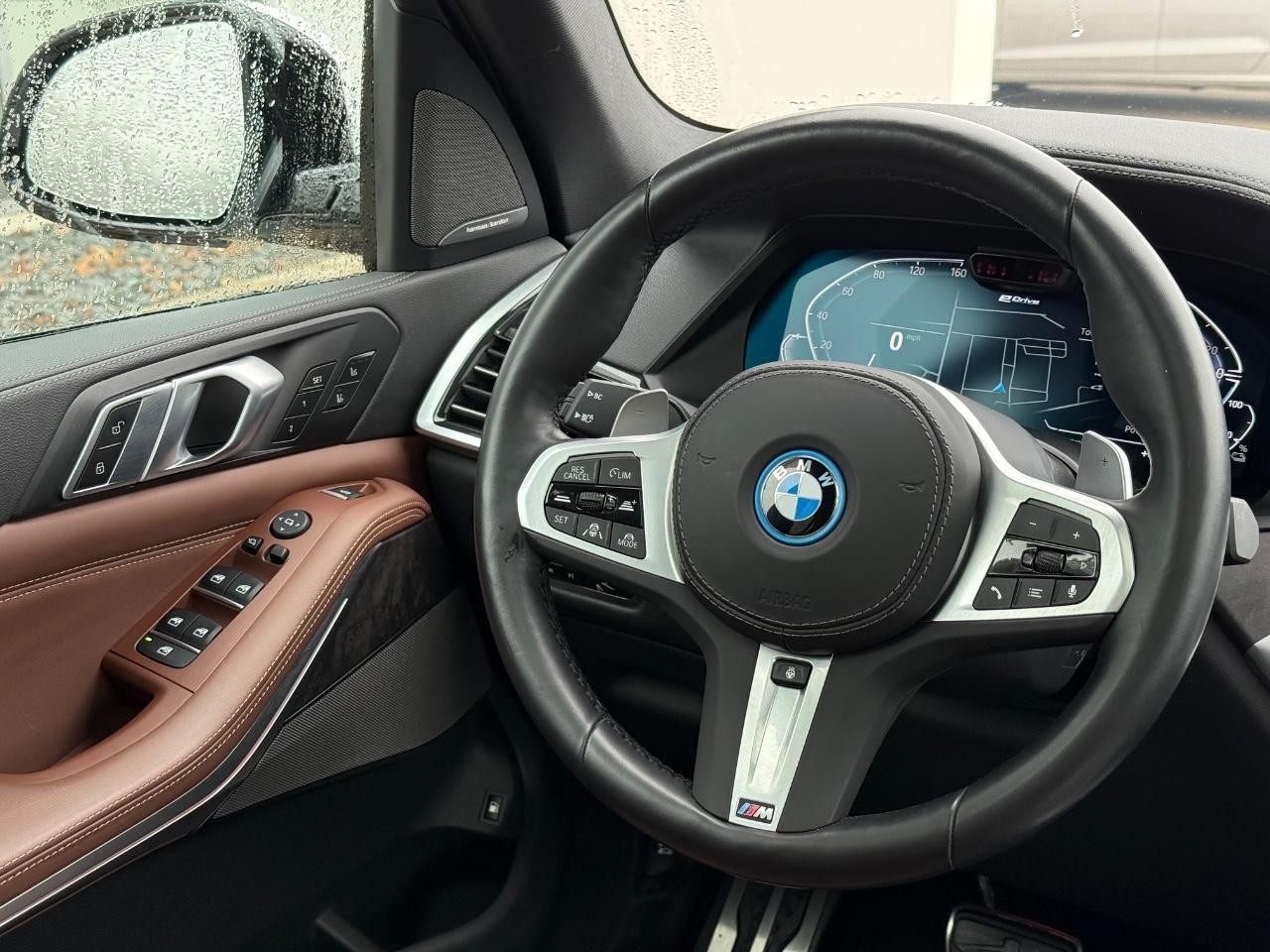 BMW X5 Vehicle Image 14