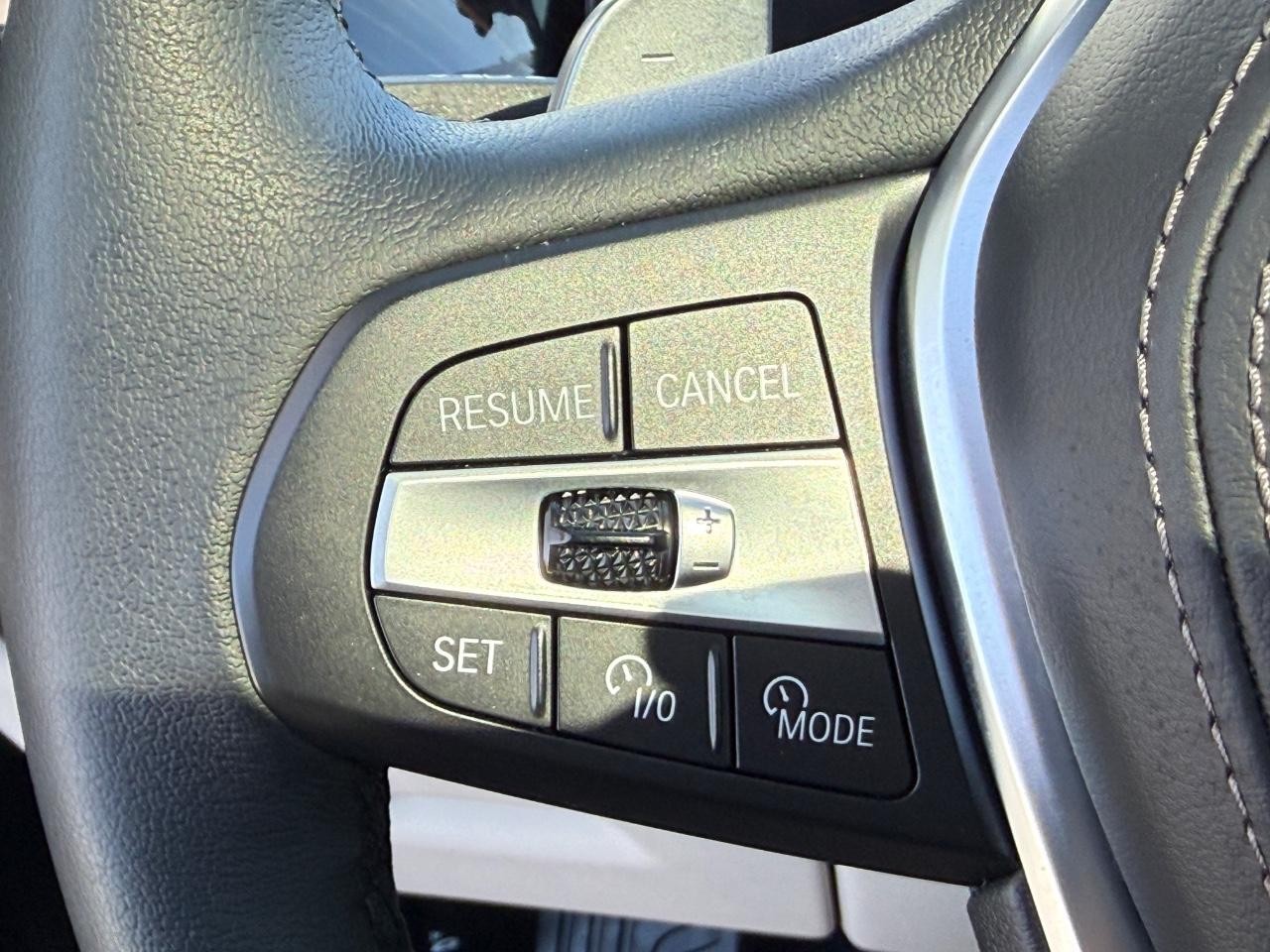 BMW X5 Vehicle Image 17