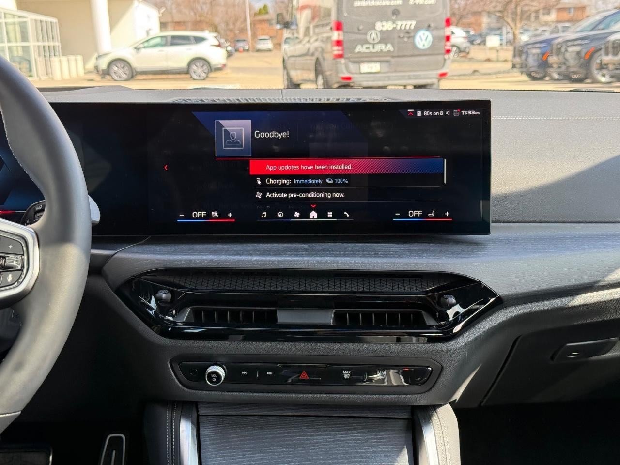 BMW i4 Vehicle Full-screen Gallery Image 12