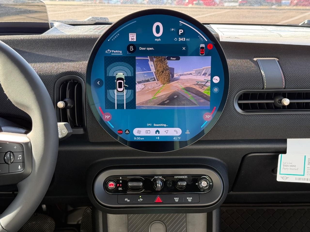 MINI Hardtop 4 Door Vehicle Image 07