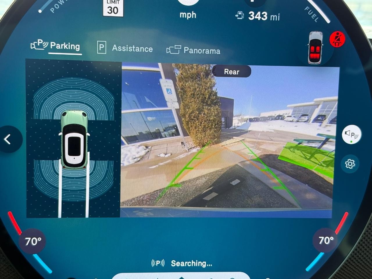 MINI Hardtop 4 Door Vehicle Image 13