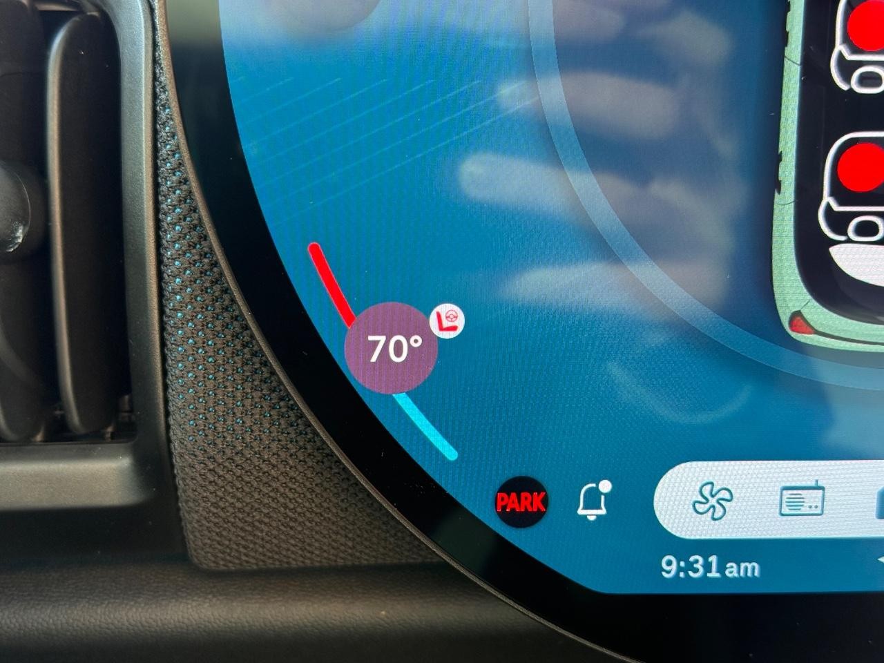 MINI Hardtop 4 Door Vehicle Image 14