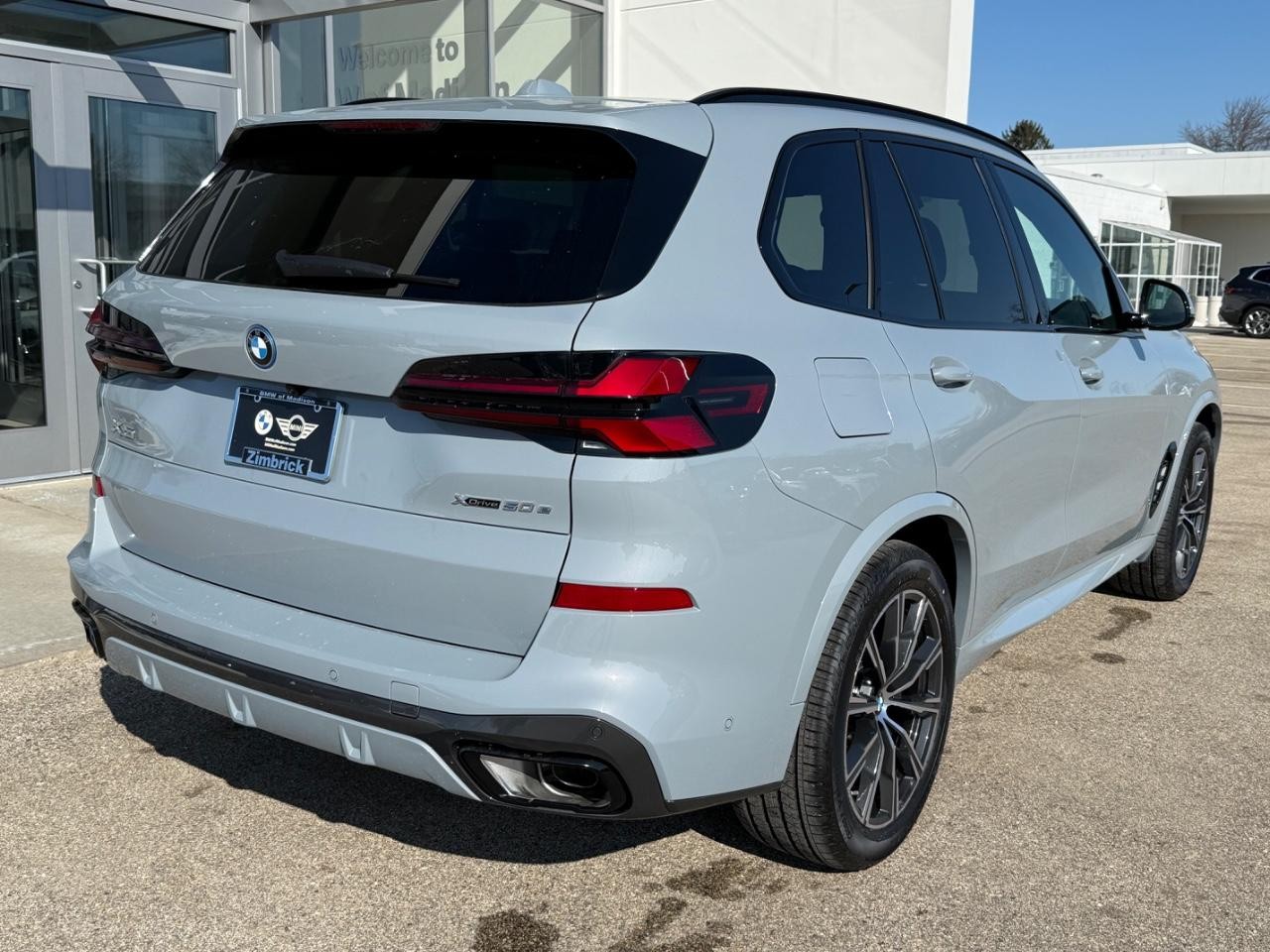 BMW X5 Vehicle Image 03