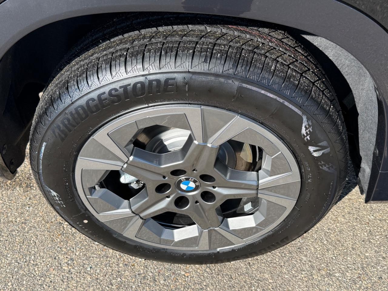 BMW X1 Vehicle Image 04