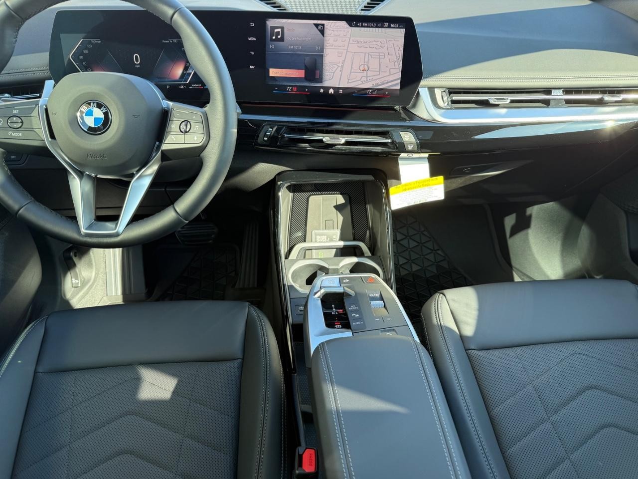 BMW X1 Vehicle Image 06