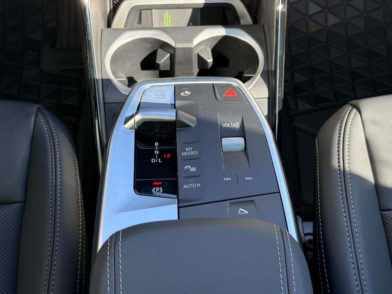BMW X1 Vehicle Image 07