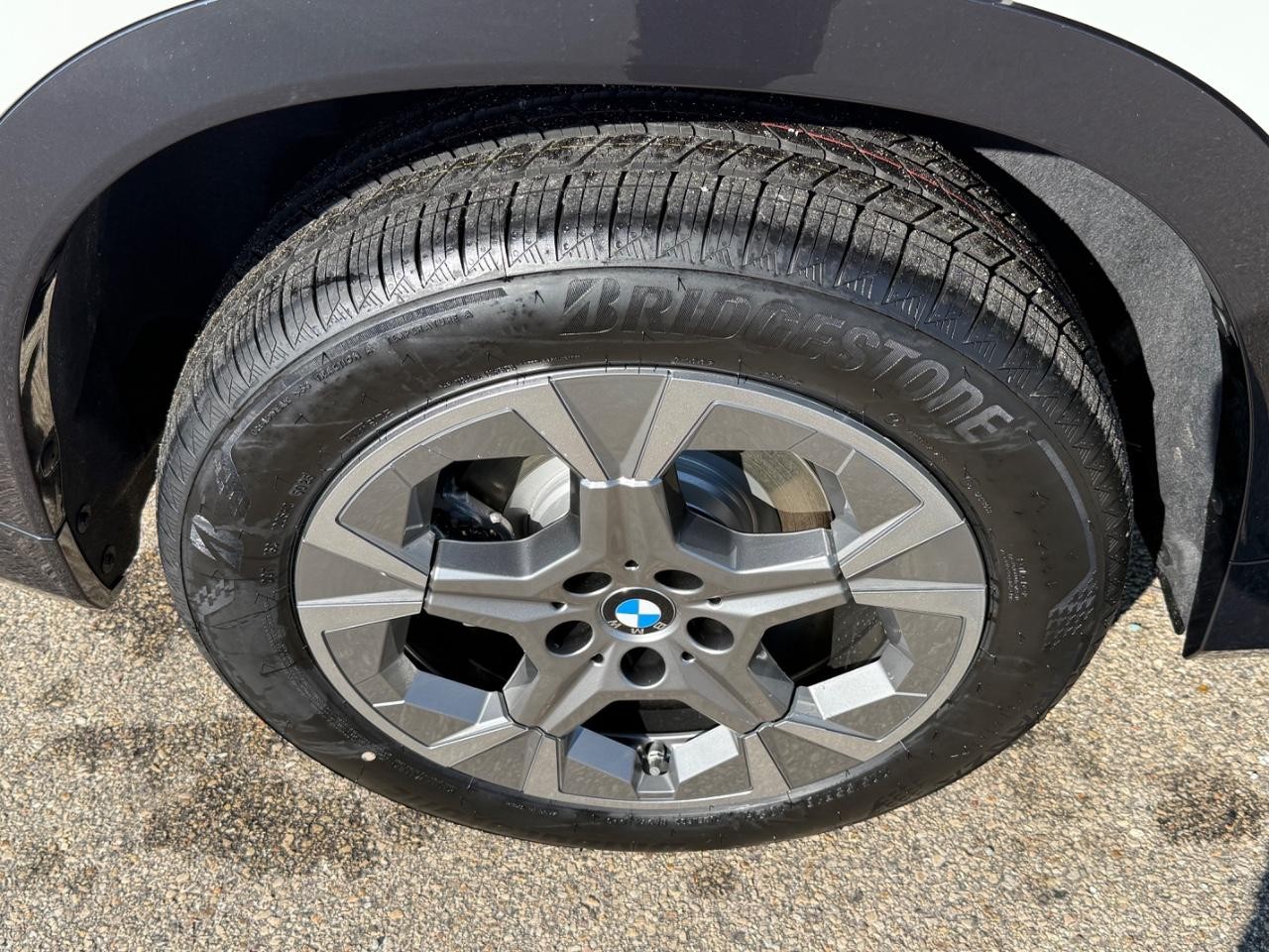 BMW X1 Vehicle Image 04