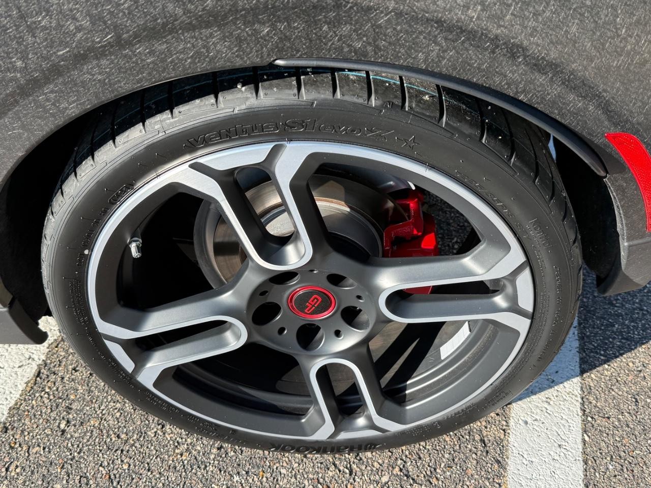 MINI Hardtop 2 Door Vehicle Image 08