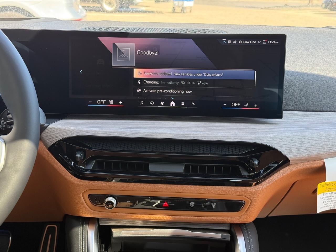 BMW i4 Vehicle Image 07
