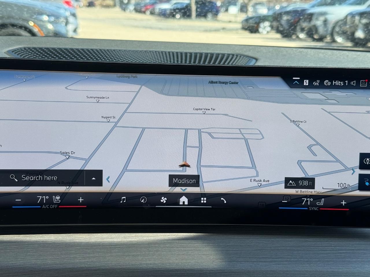 BMW i4 Vehicle Image 15