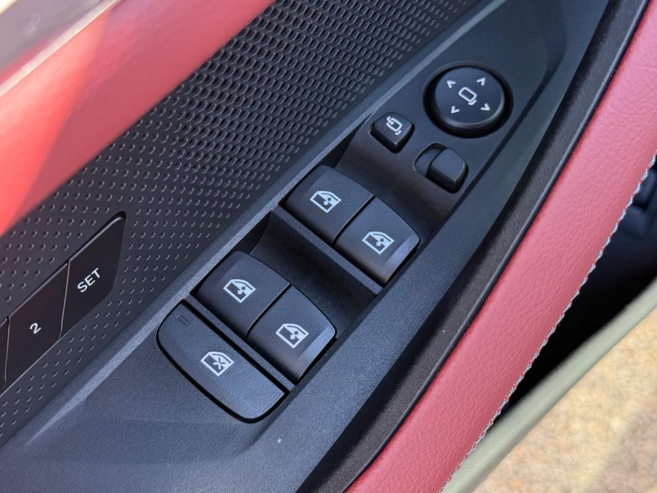 BMW i4 Vehicle Image 16