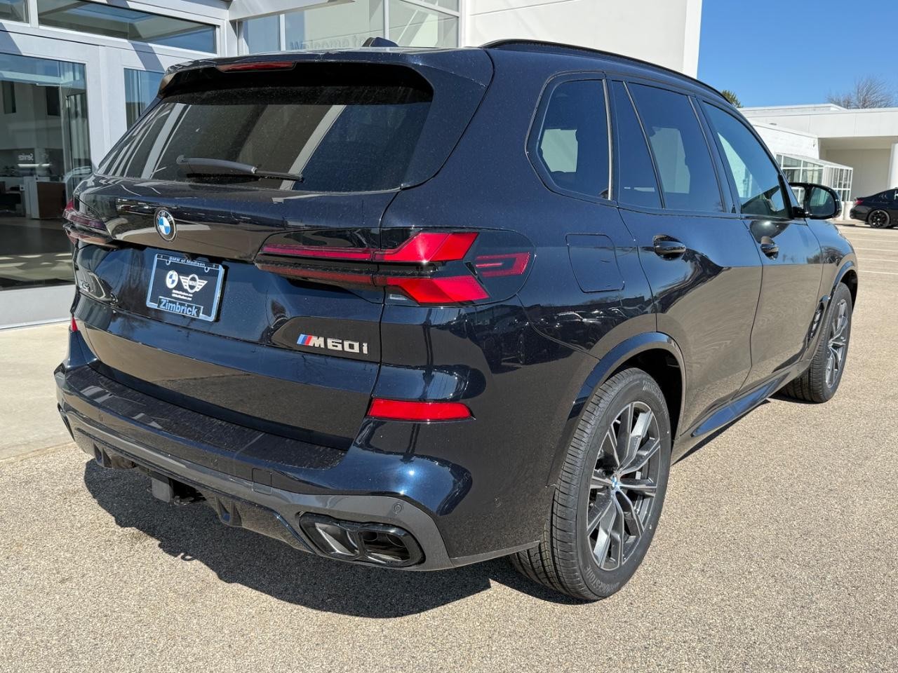 BMW X5 Vehicle Image 03
