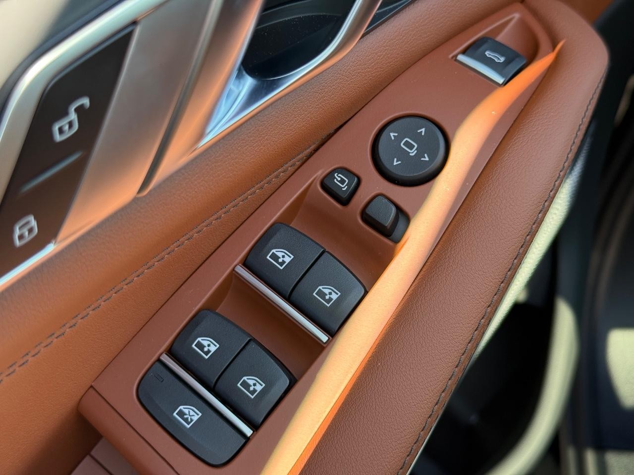 BMW X5 Vehicle Image 16