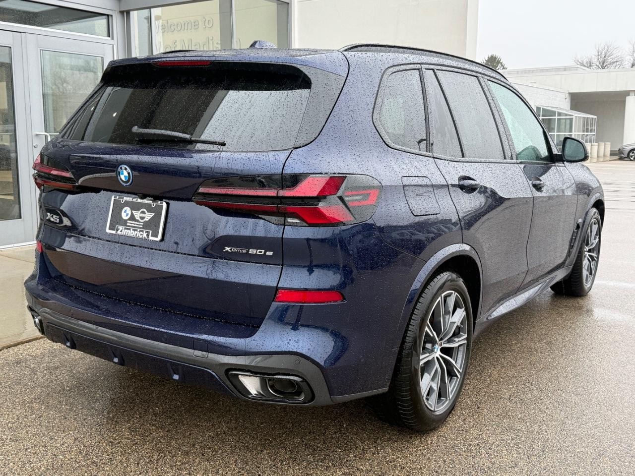BMW X5 Vehicle Image 03