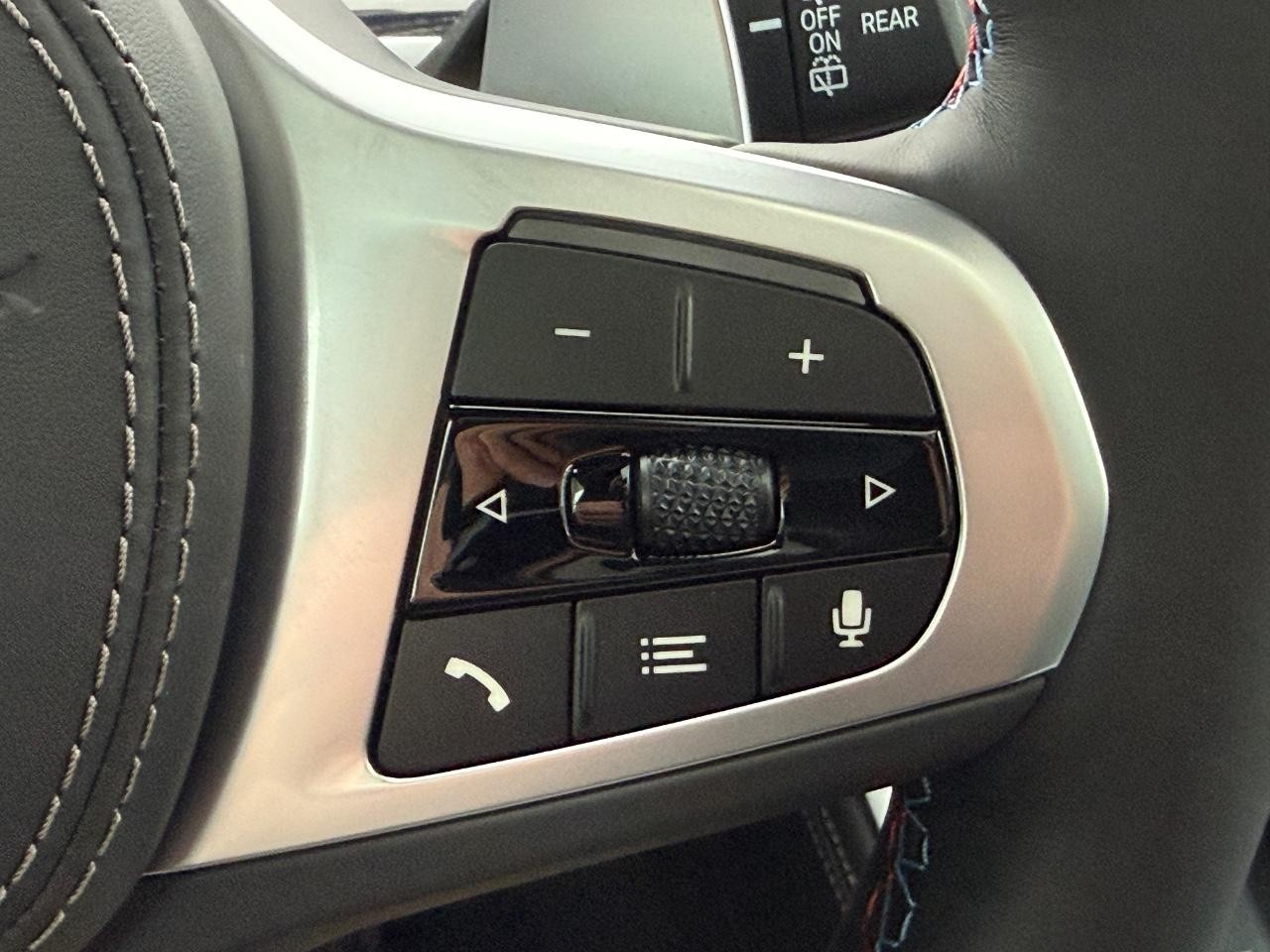 BMW X5 Vehicle Image 12