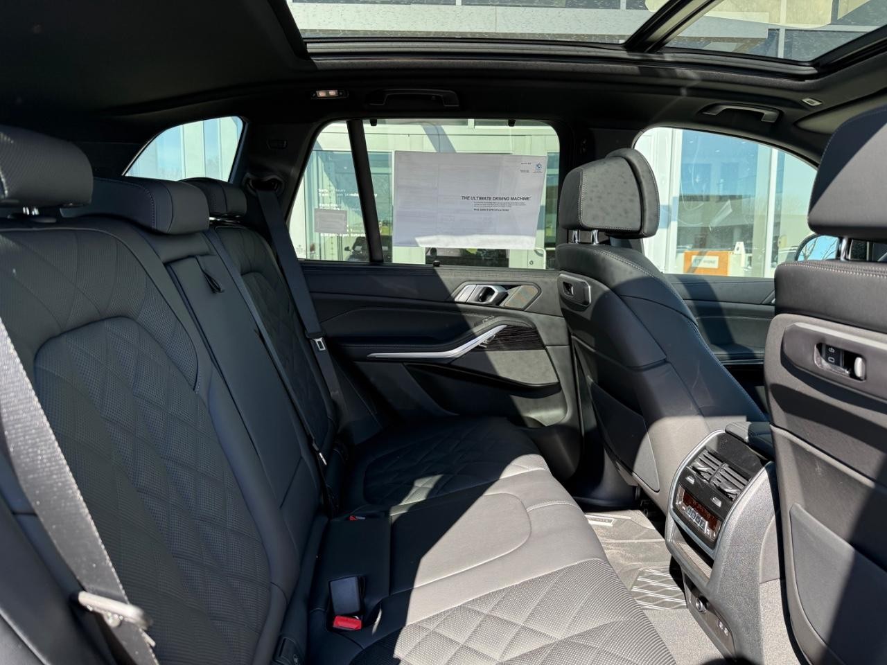 BMW X5 Vehicle Image 05