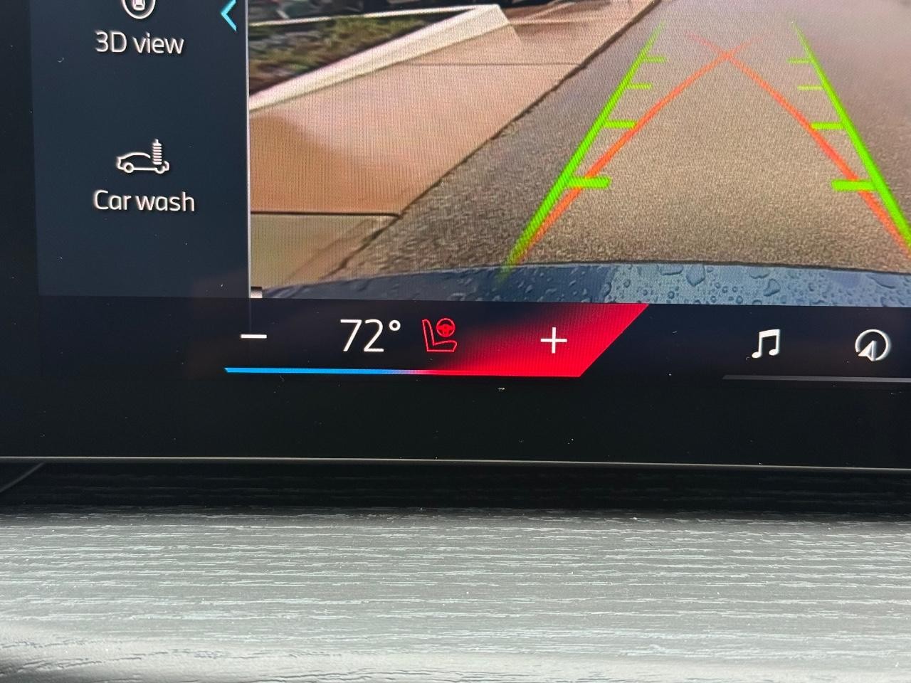 BMW 3 Series Vehicle Image 14