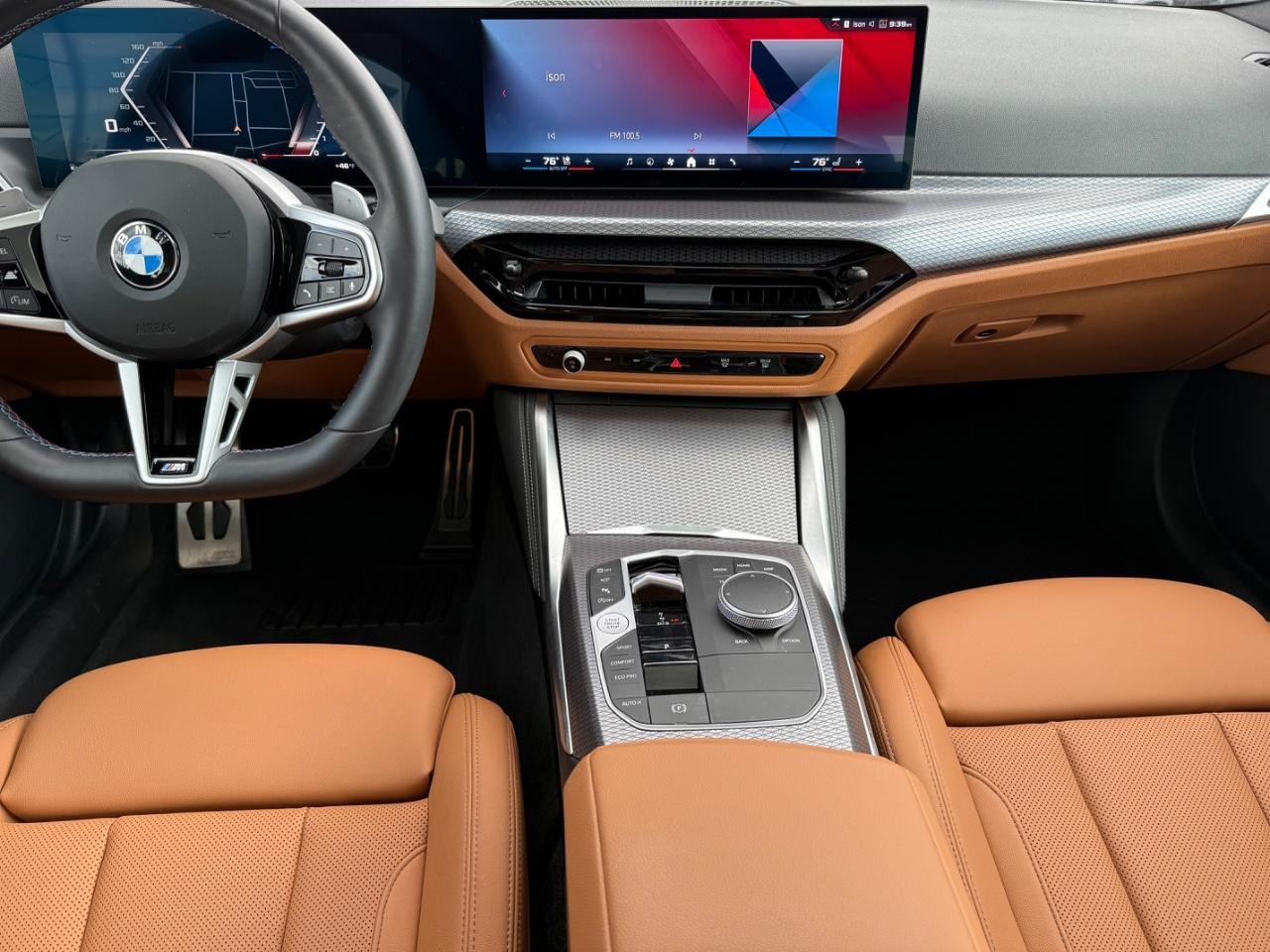 BMW 4 Series Vehicle Full-screen Gallery Image 10