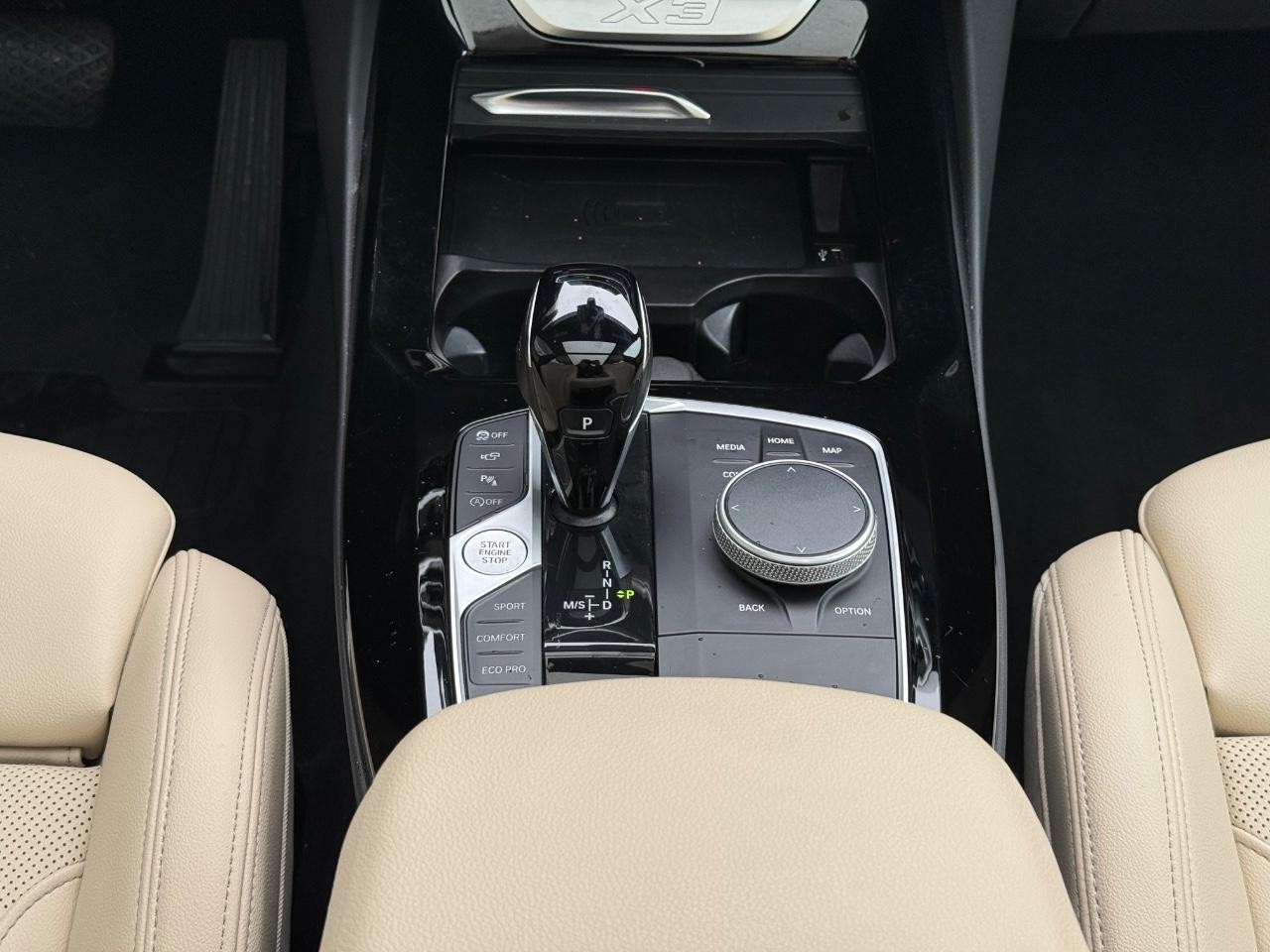 BMW X3 Vehicle Image 12