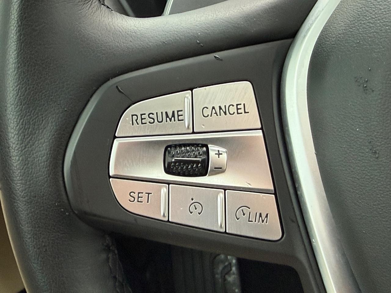 BMW X3 Vehicle Image 15