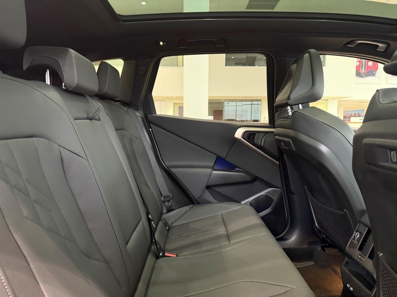 BMW X3 Vehicle Image 08