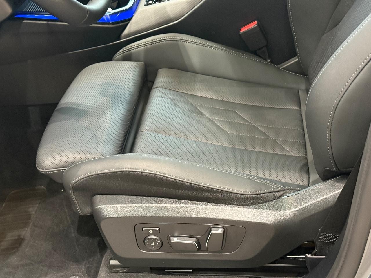 BMW X3 Vehicle Image 20