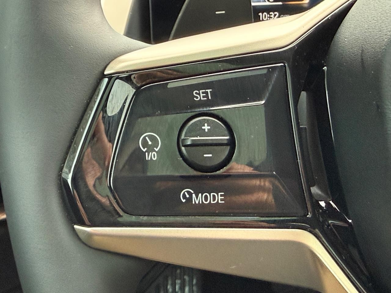 BMW X3 Vehicle Image 15