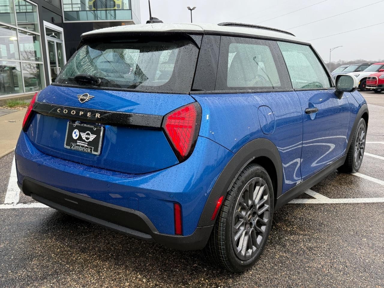 MINI Hardtop 2 Door Vehicle Image 03