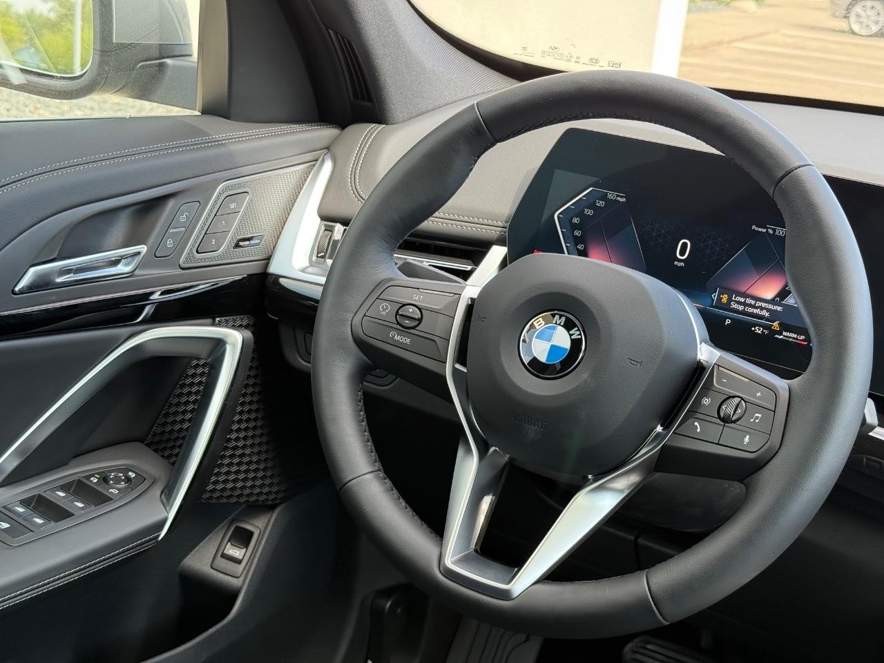 BMW X1 Vehicle Image 08
