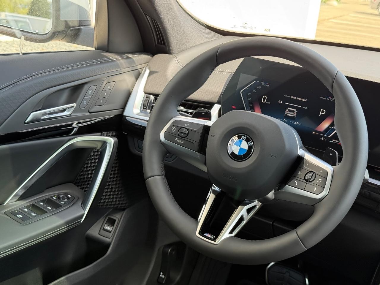 BMW X2 Vehicle Image 09