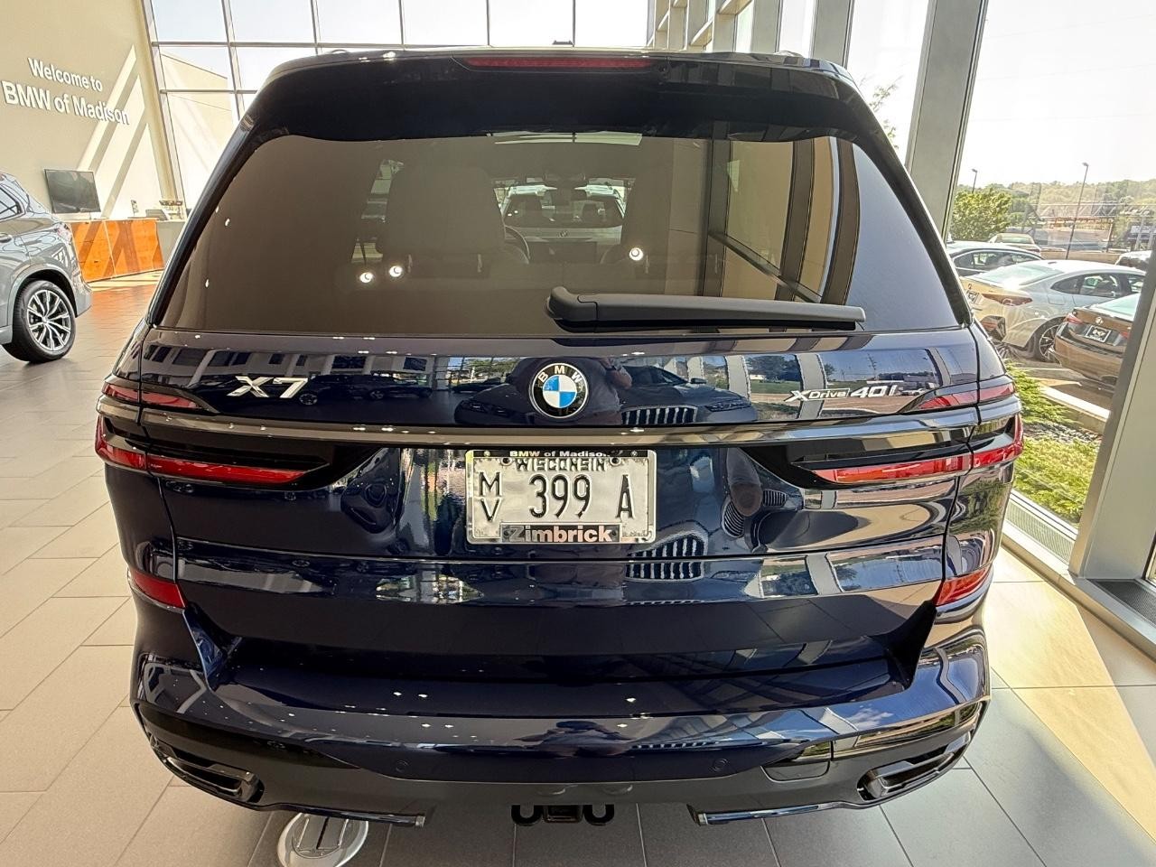 BMW X7 Vehicle Image 04