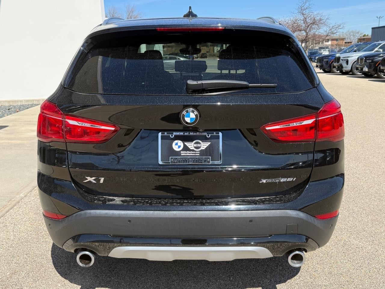 BMW X1 Vehicle Image 04