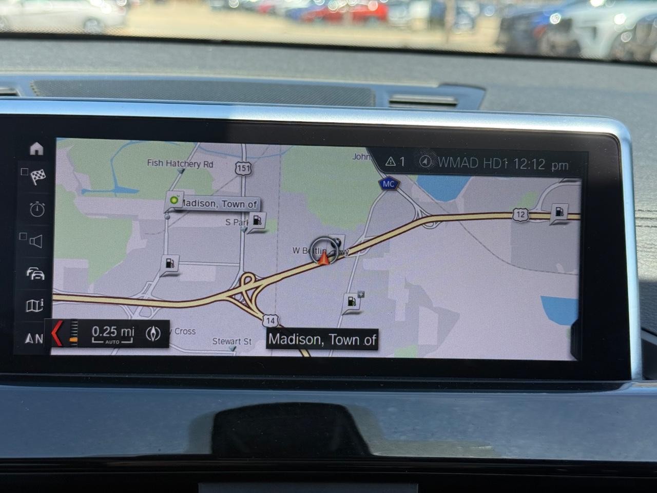 BMW X1 Vehicle Image 21