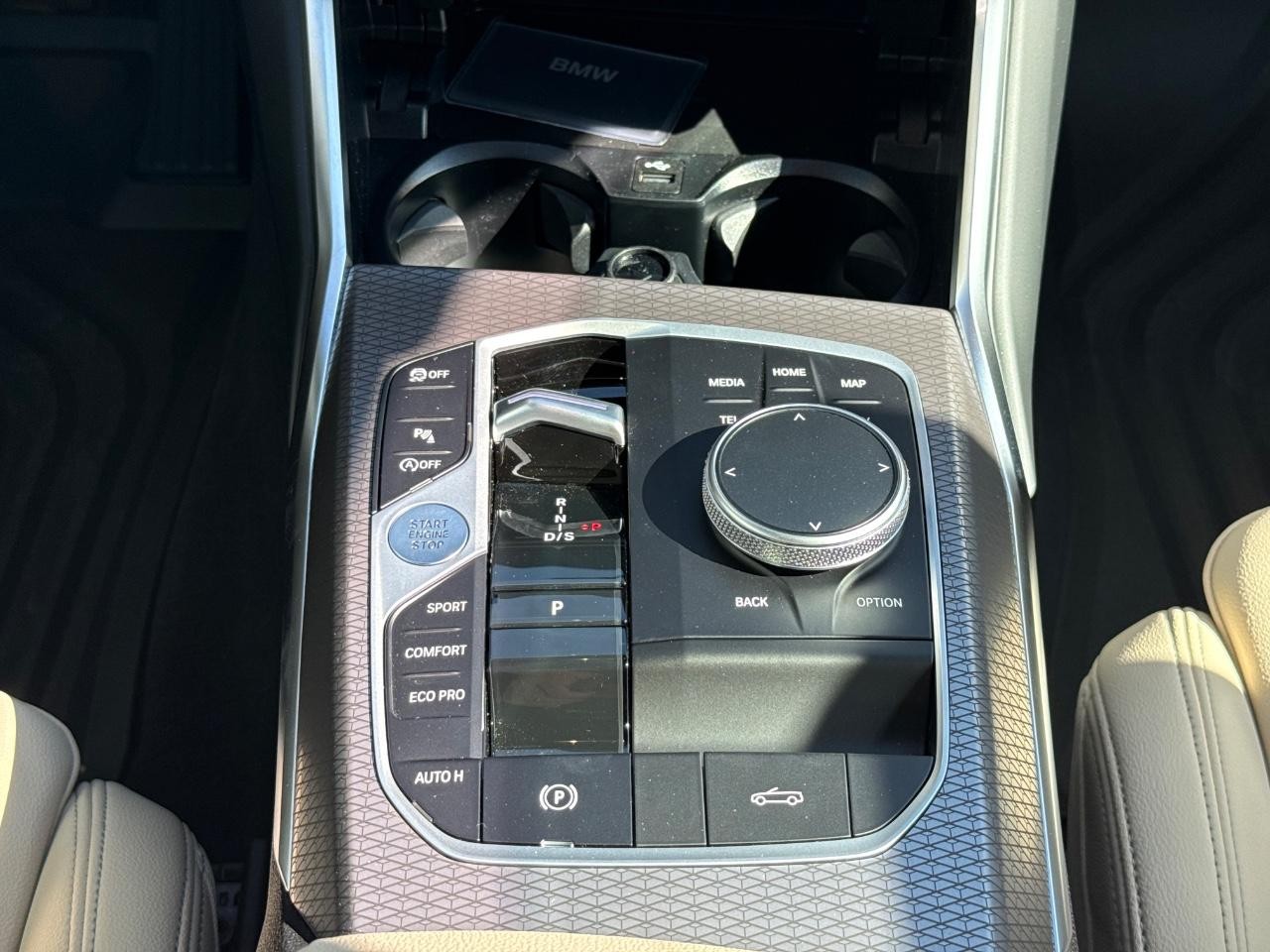 BMW 4 Series Vehicle Image 08